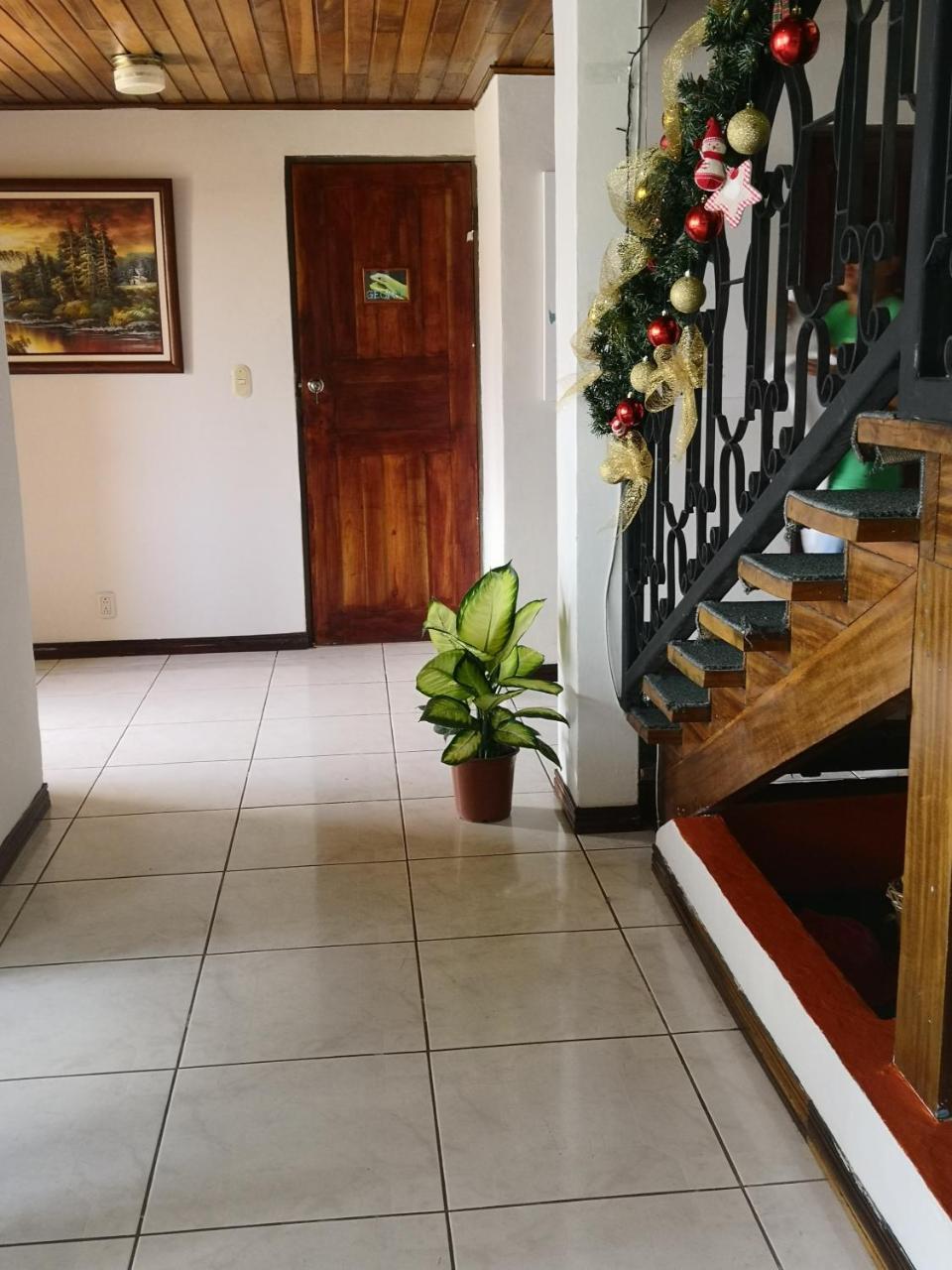 Vida Tropical Bed and Breakfast Alajuela Buitenkant foto